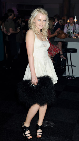 ������ ����