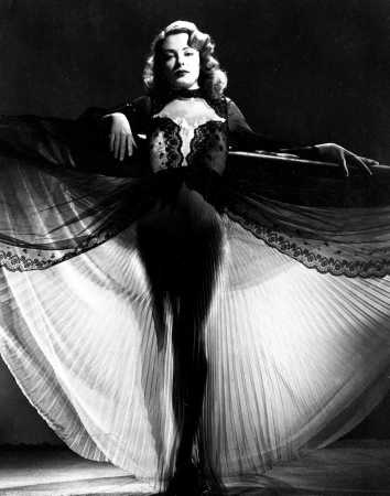 ����� ����