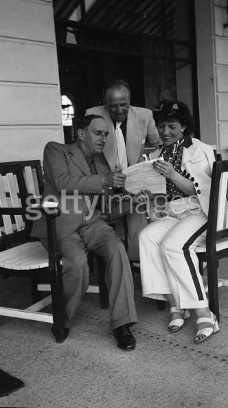 ���� ����