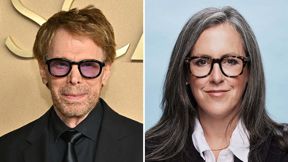 ������ ��� ����: ������������ ����� ����������� � ������� Paramount � Warner