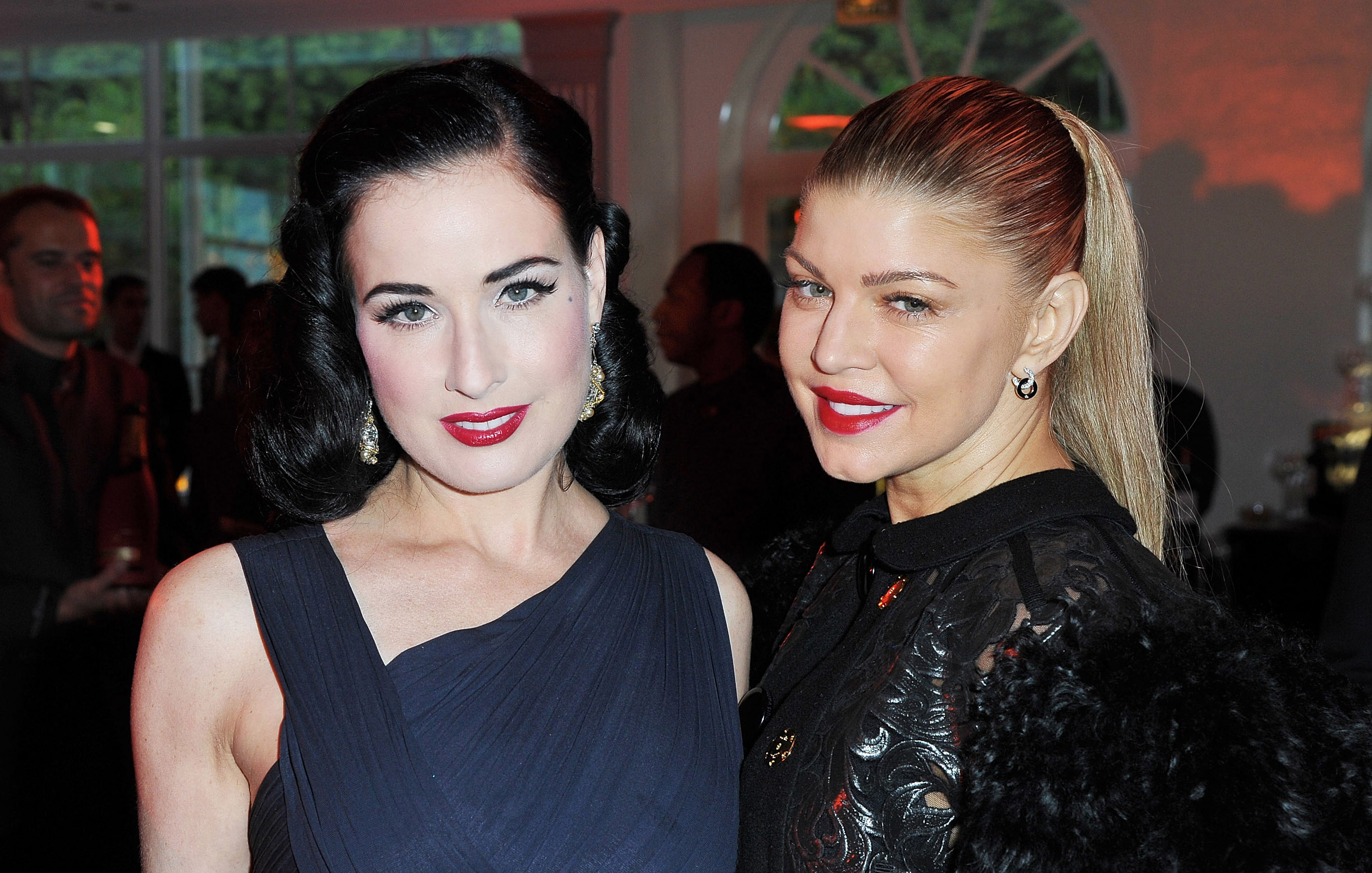 ���� ��� ���