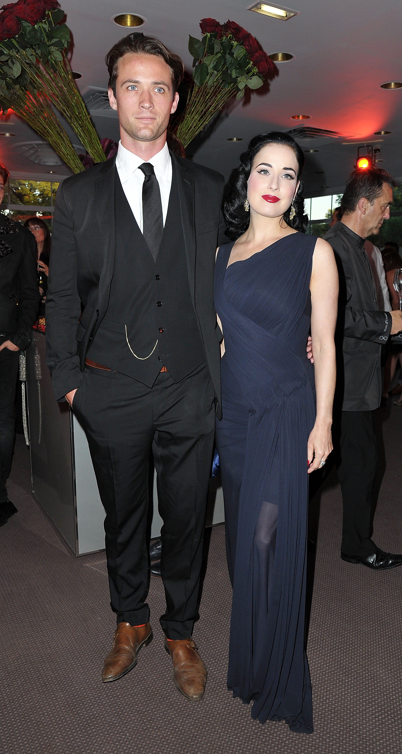 ���� ��� ���