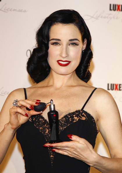 ���� ��� ���