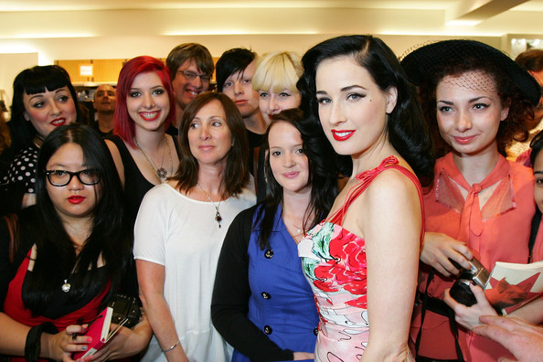 ���� ��� ���