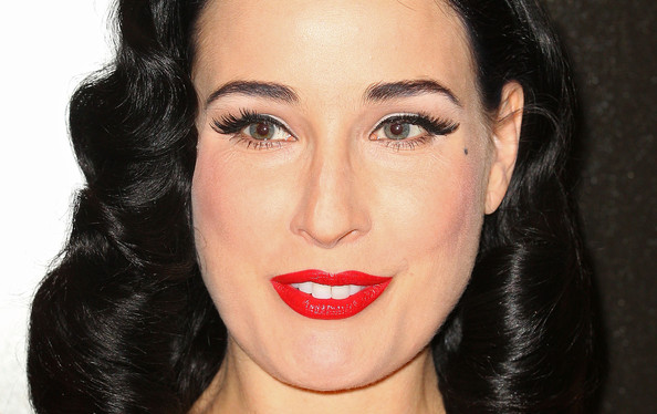 ���� ��� ���