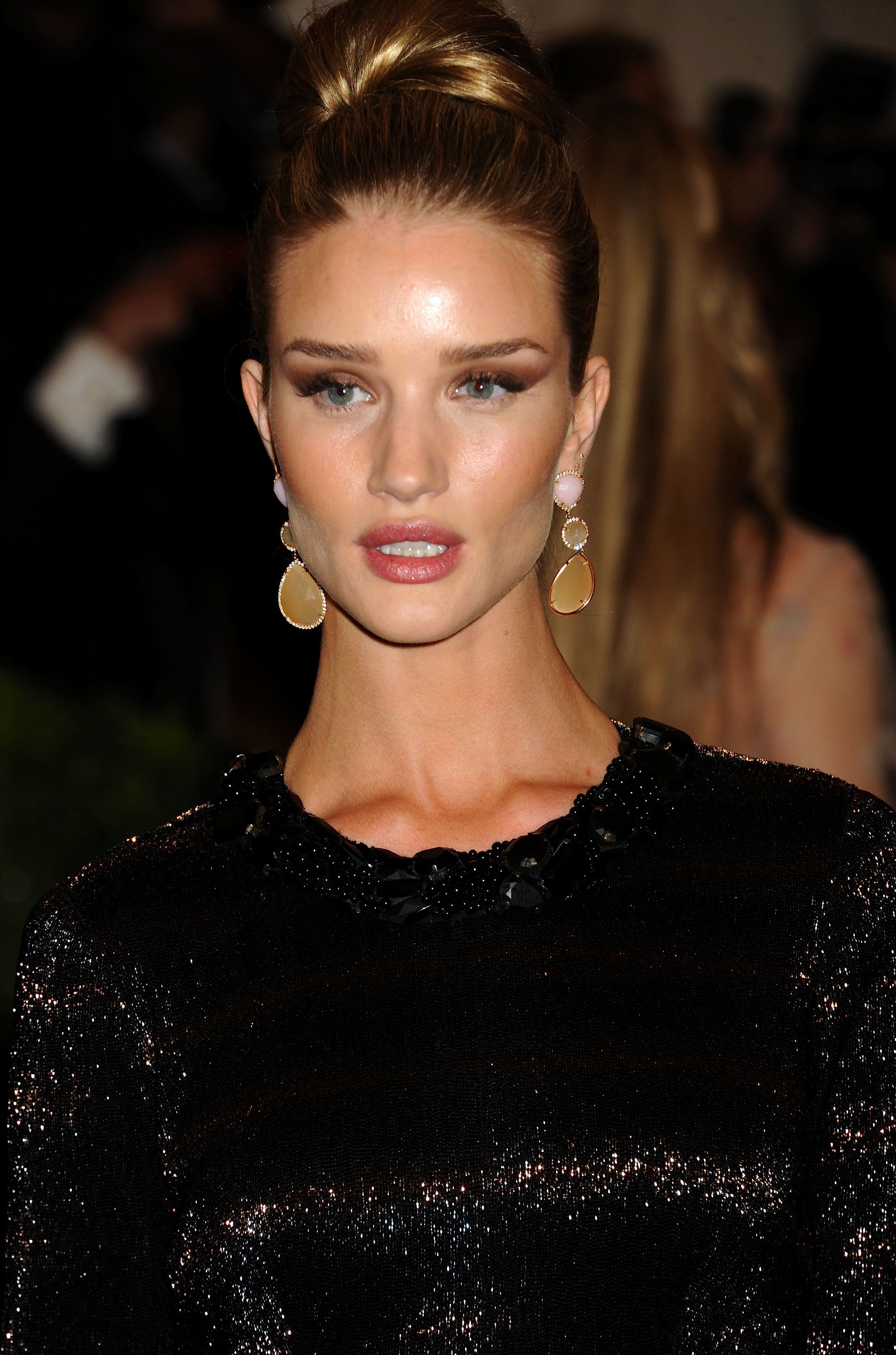 ���� ���� ����������-������