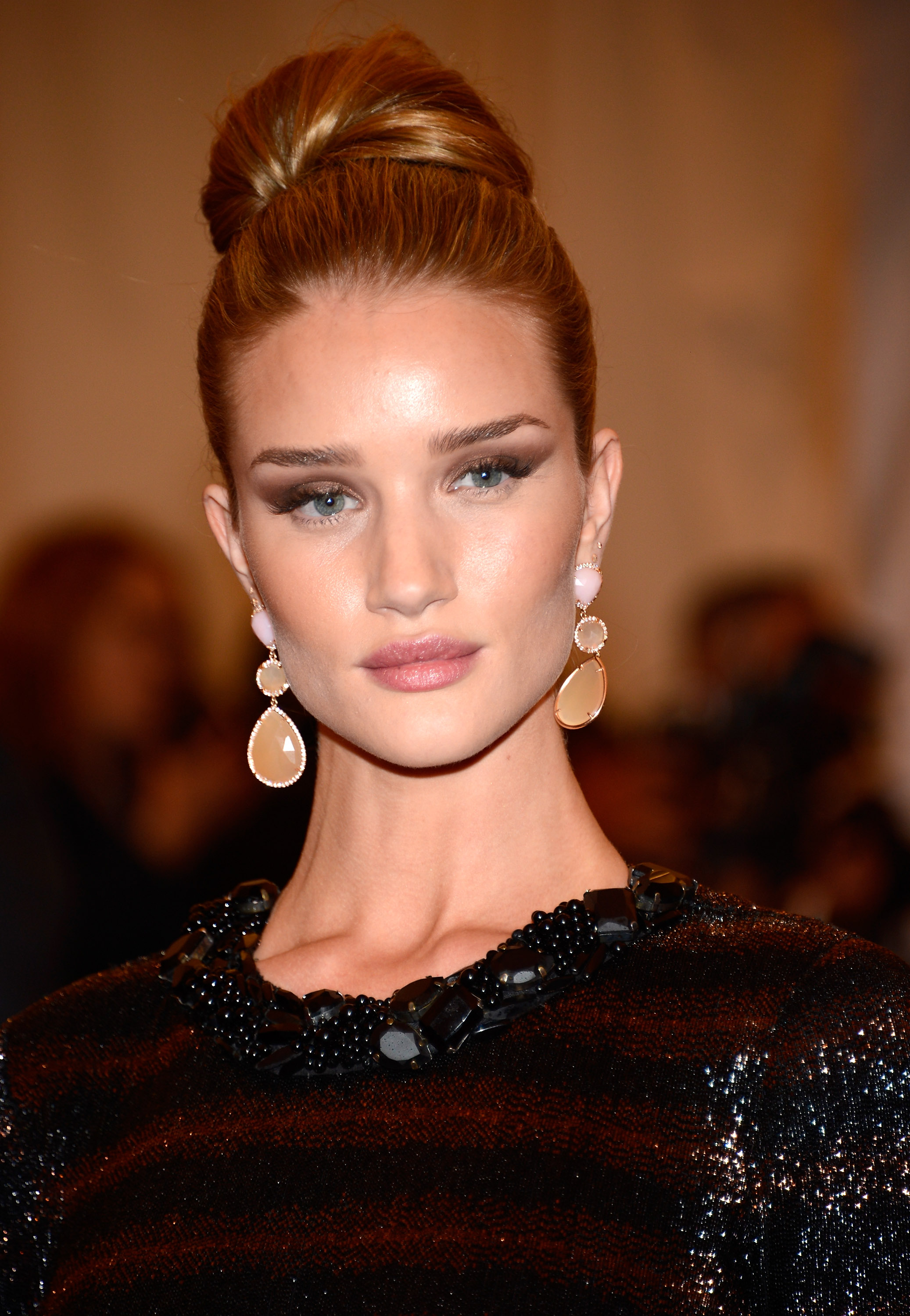 ���� ���� ����������-������