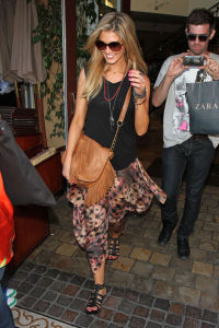 ������ ������