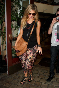 ������ ������