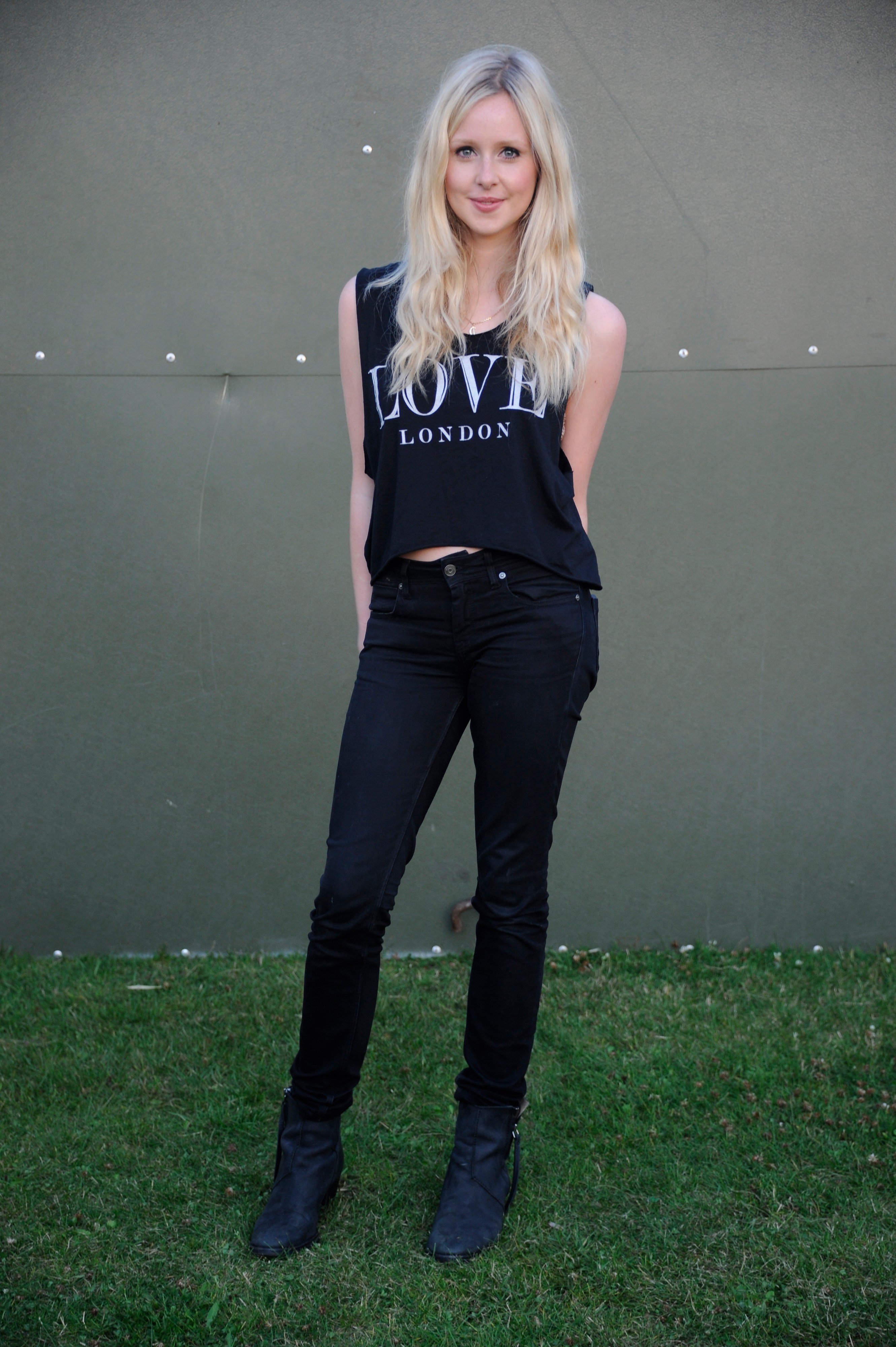 ������ ������