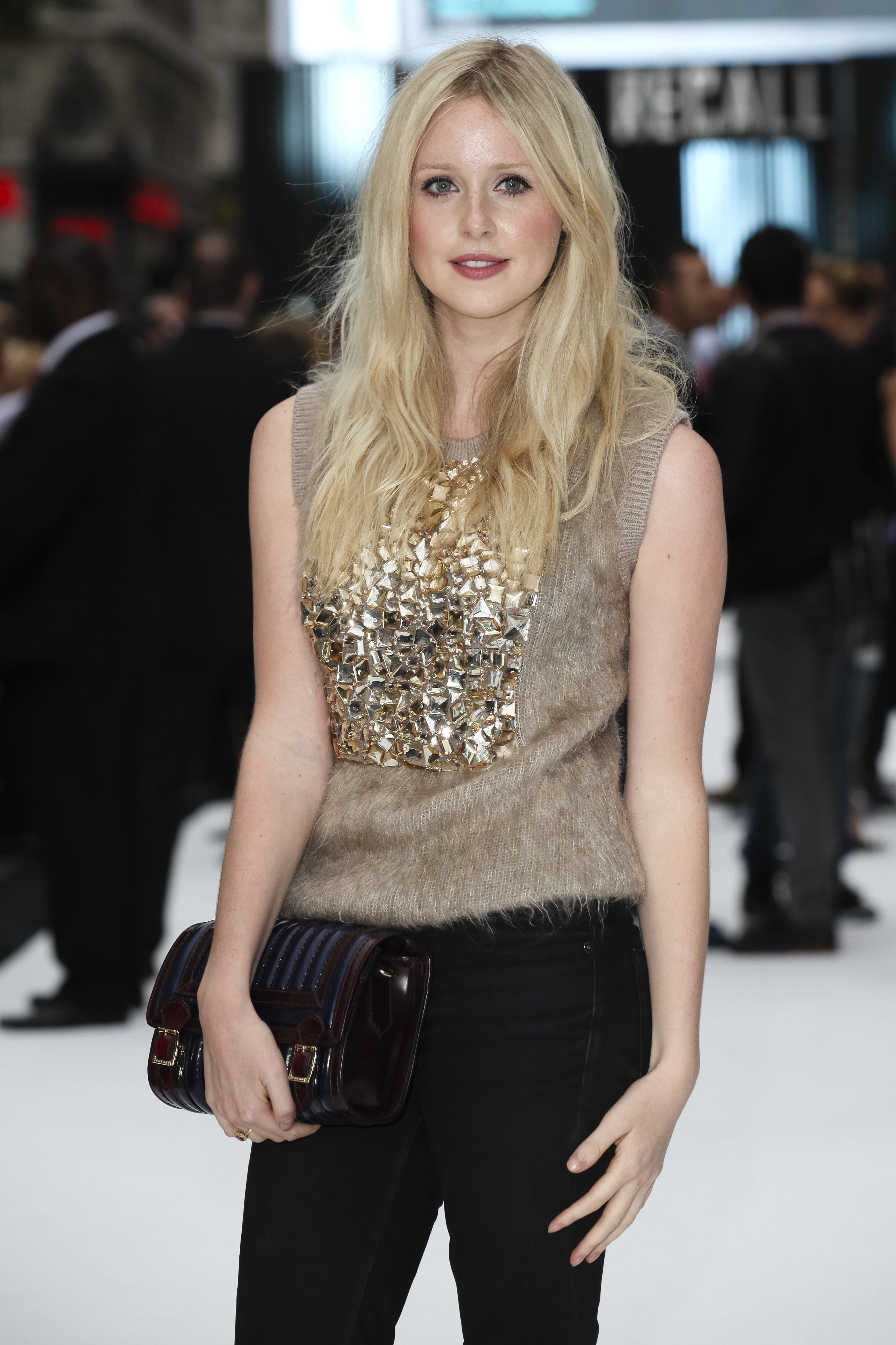 ������ ������