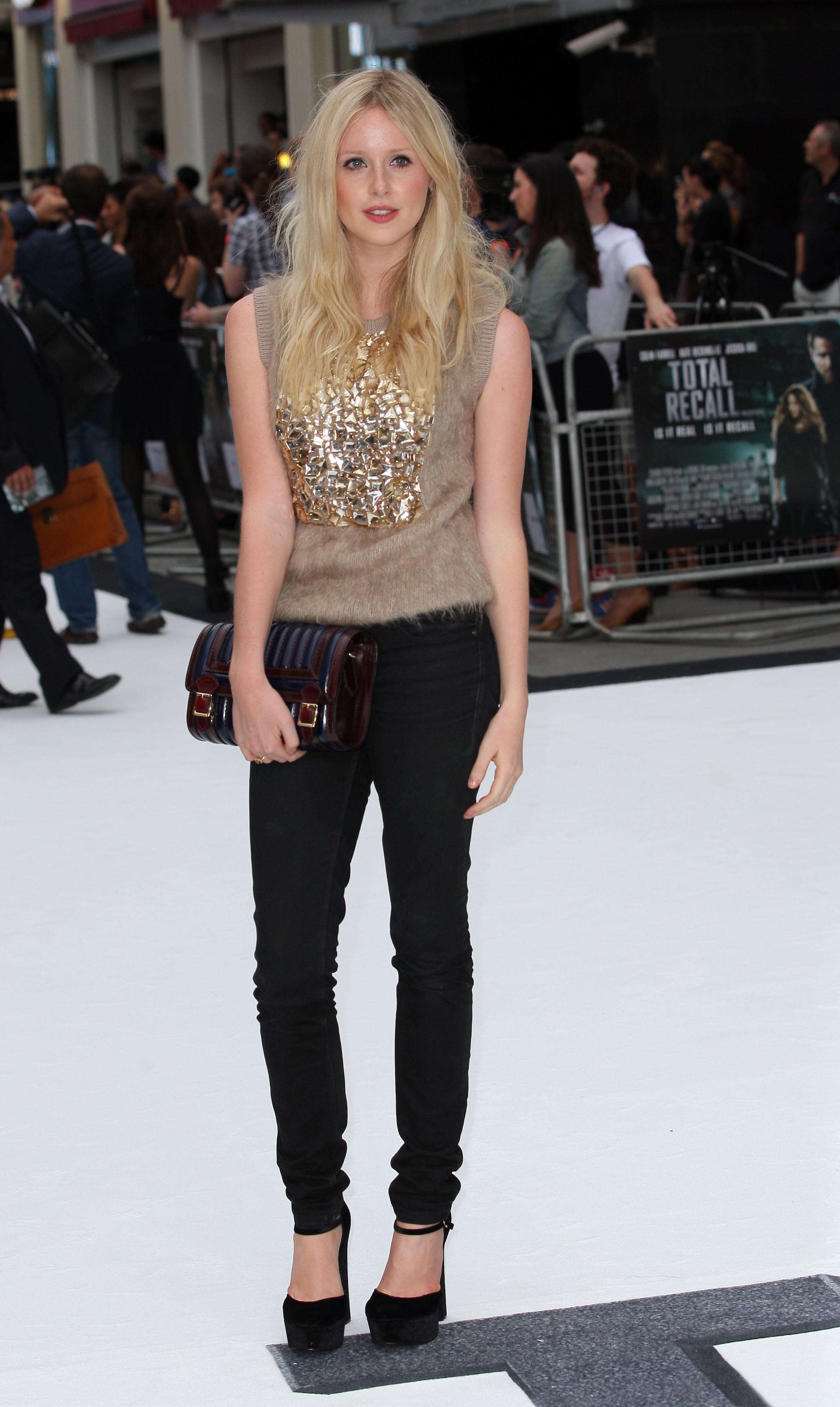 ������ ������