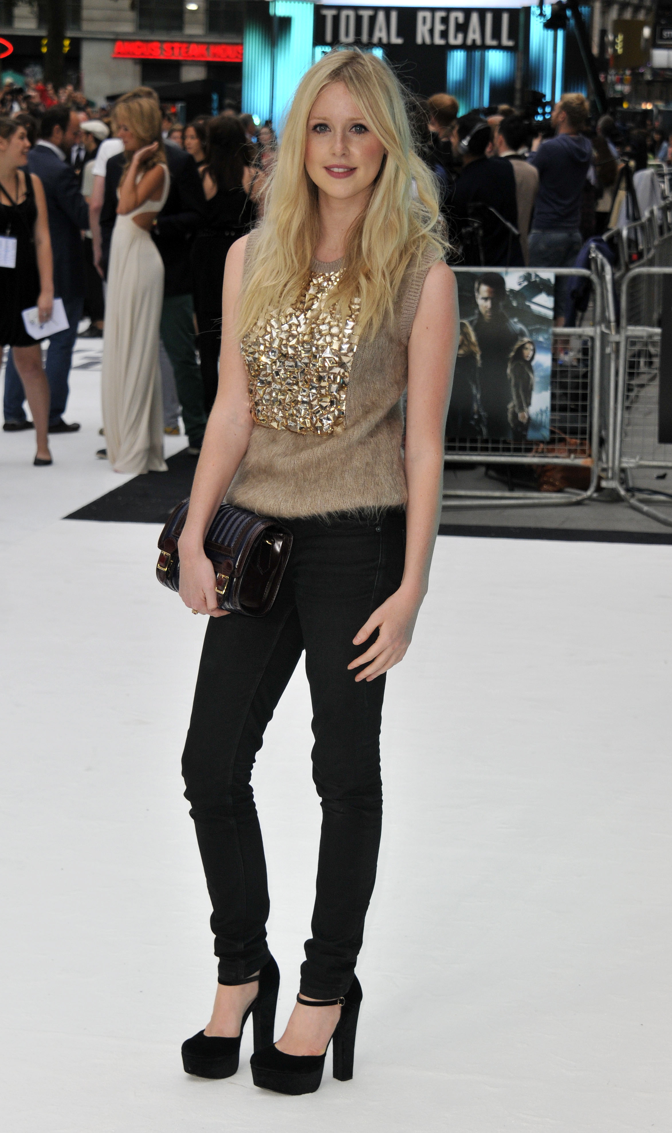 ������ ������