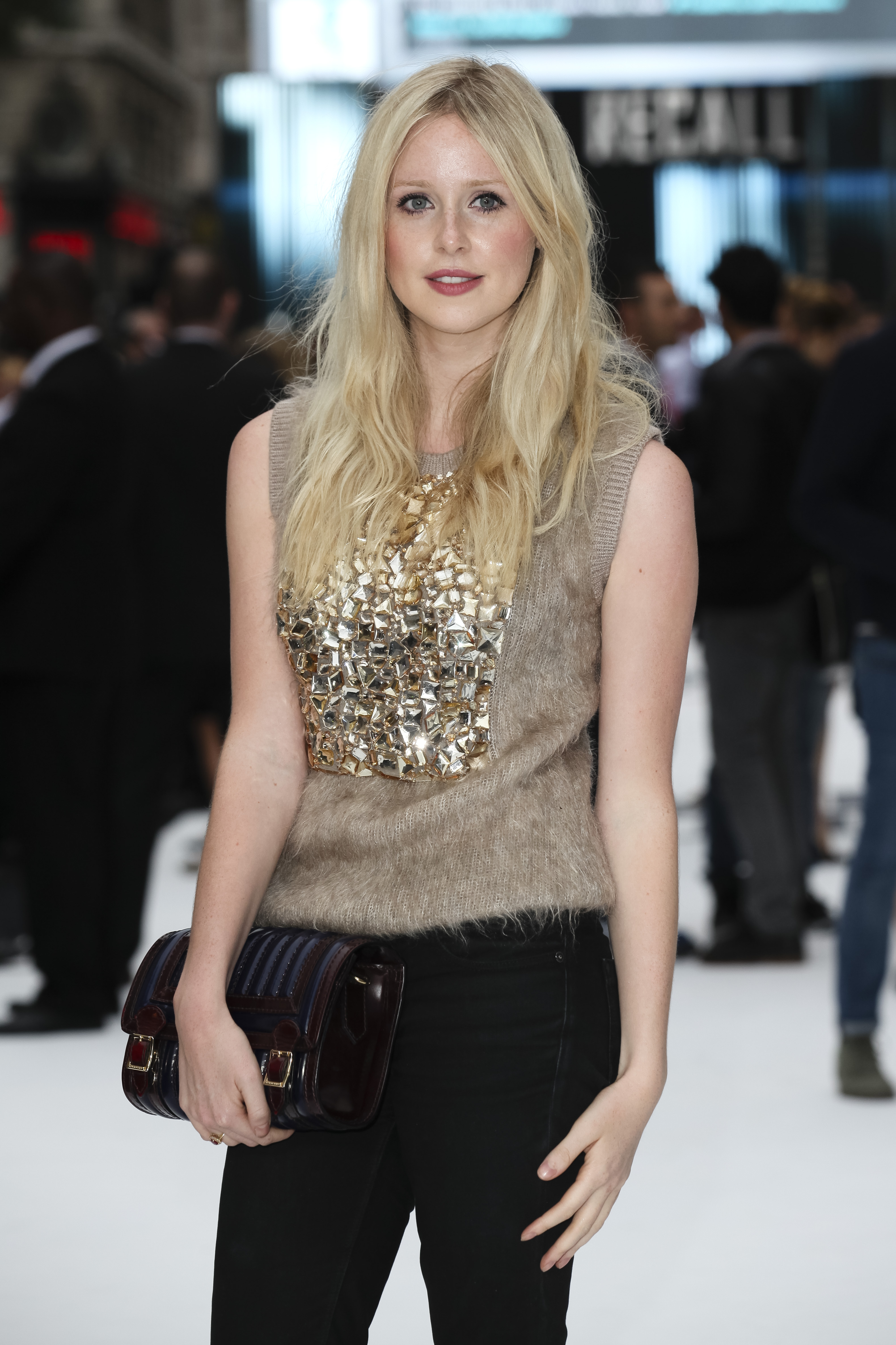 ������ ������