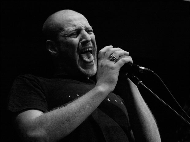 ����� ���