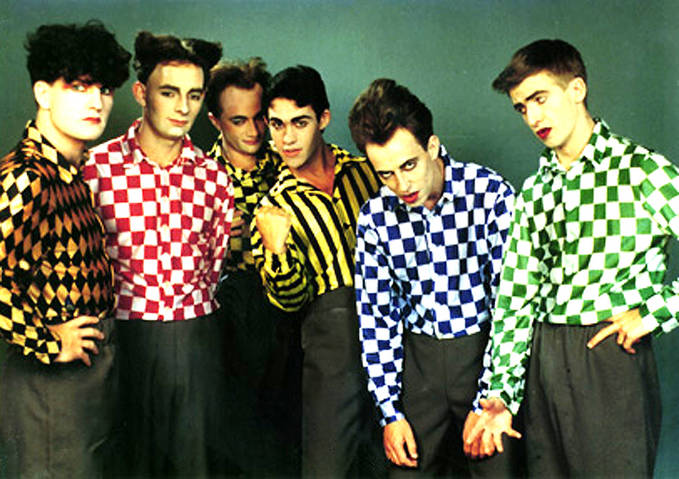  Split Enz - ���������� �� ������� �����
