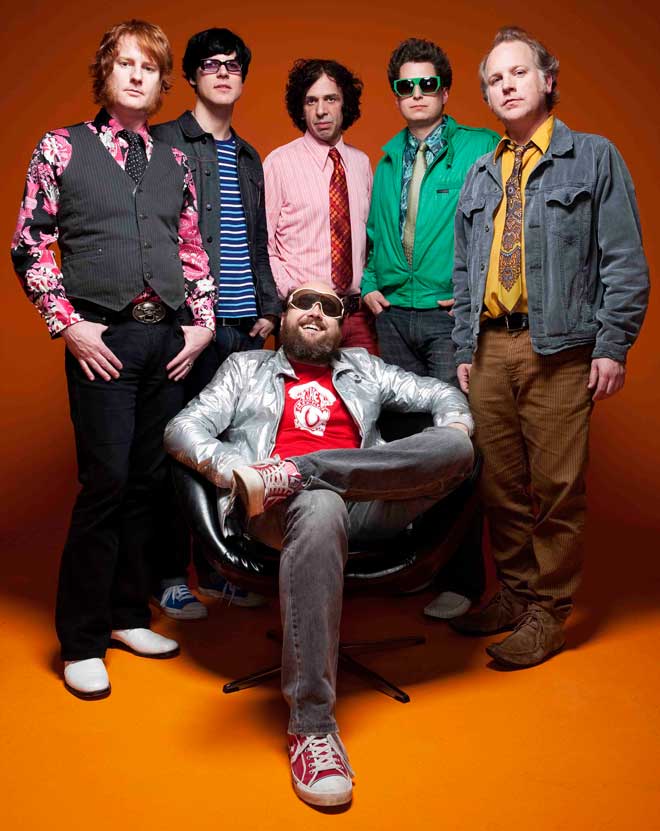  The Apples on Stereo - ���������� �� ������� �����