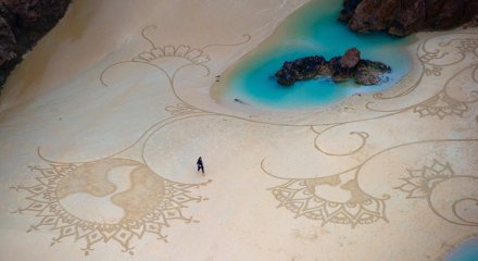 ������ ������