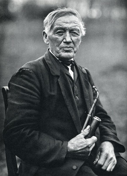 ������ ������