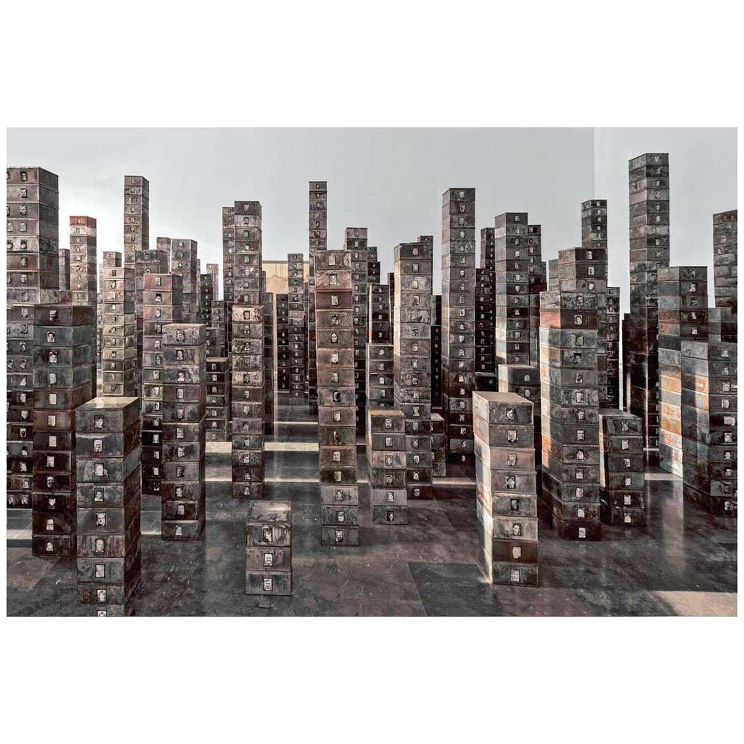  Christian Boltanski. Reserve les Suisses Morts. 1991