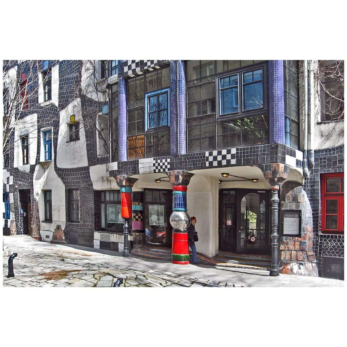  Friedensreich Hundertwasser. KunstHausWien. 1991