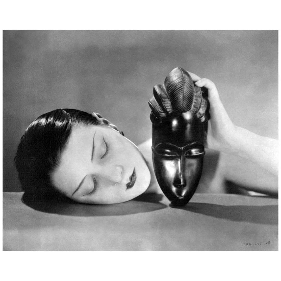  Man Ray. Black and White (Kiki). 1926