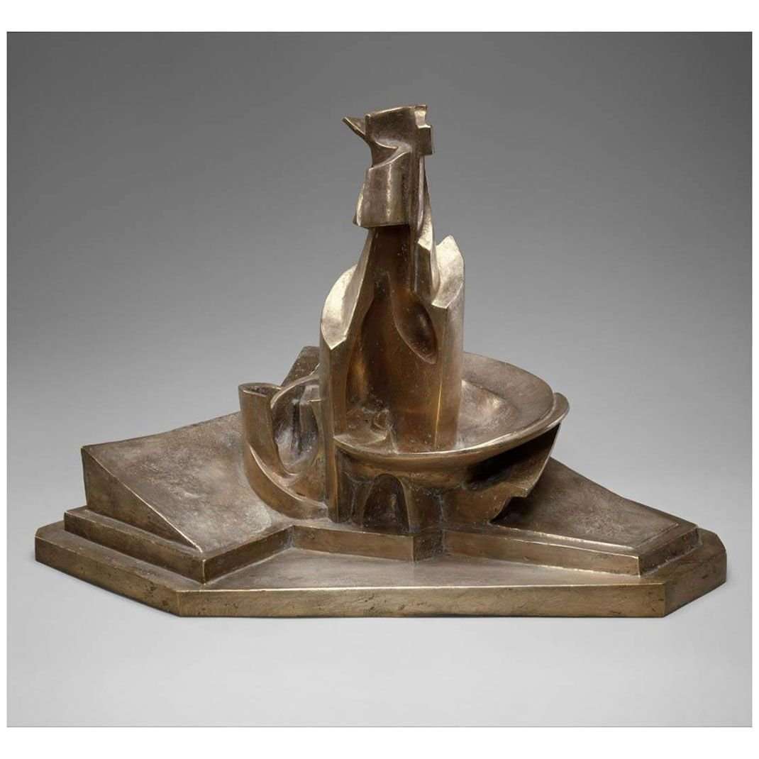  Umberto Boccioni. Development of a Bottle in Space. 1913. Museo del Novecento