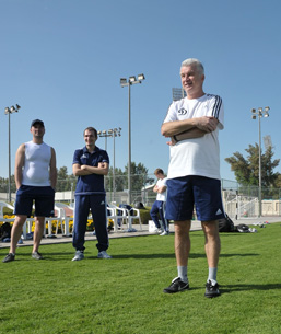 ������ ������