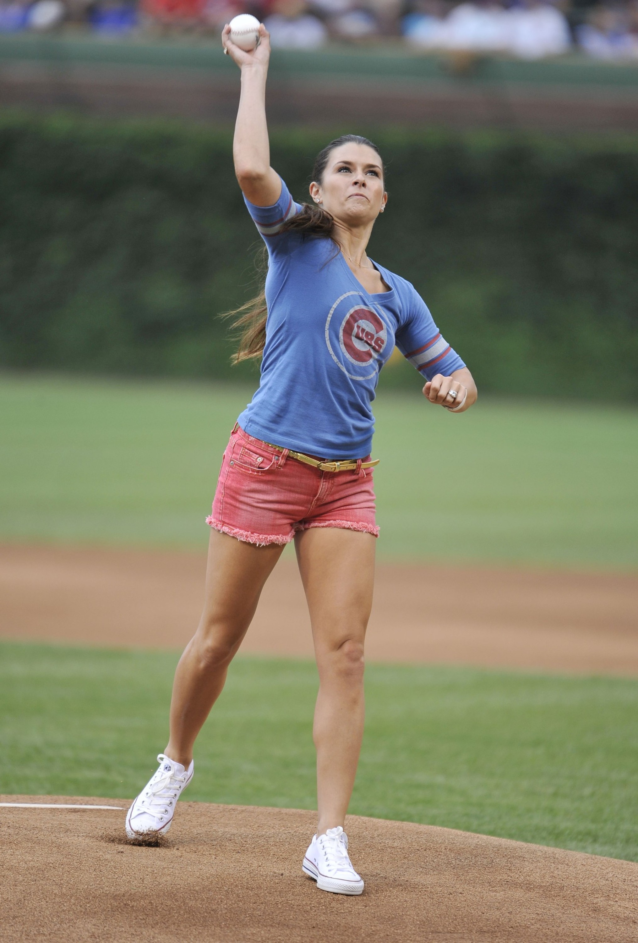 ������ ������