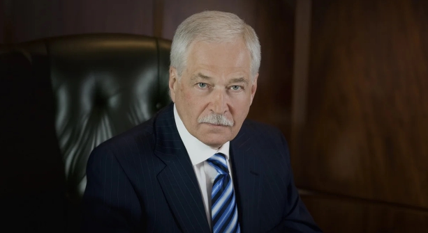 ����� ������: ������ ������� ����� ��� ����� �������������